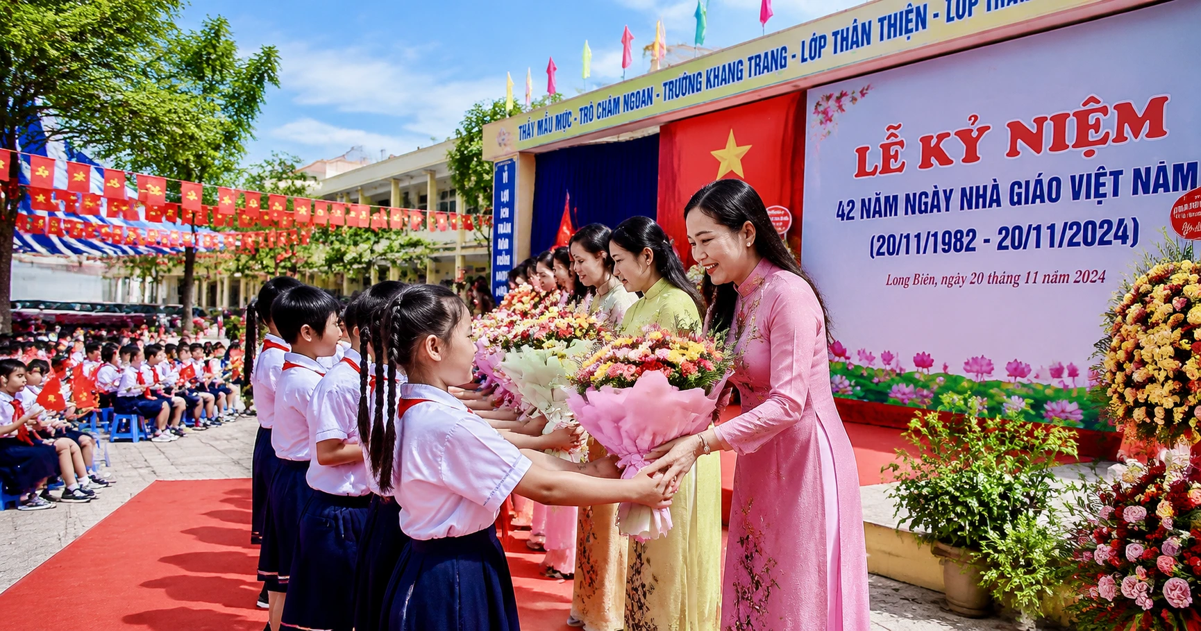 Thông tin chi tiết về ngày nhà giáo việt nam là ngày nào và các hoạt động liên quan - image 2